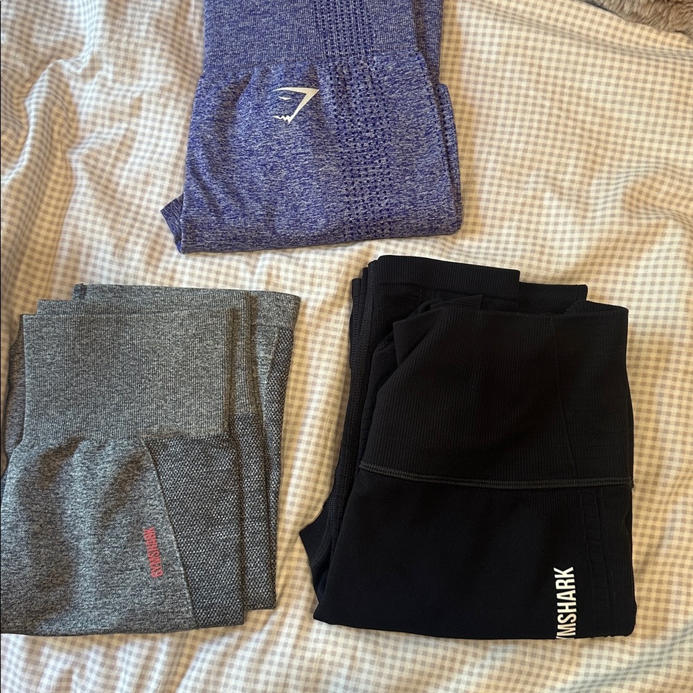 Gymshark Activewear Trio - Purple, Gray, Black